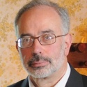 Headshot of Alvaro Ruiz Morales