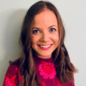 Headshot of Cassandra Pogatschnik